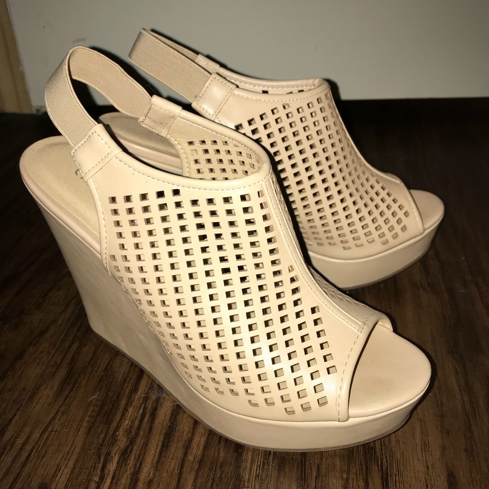 4” Nude Wedge